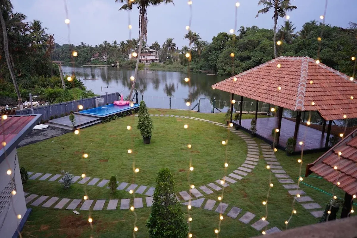 Mangrove Bay - Boutique Resort Kochi